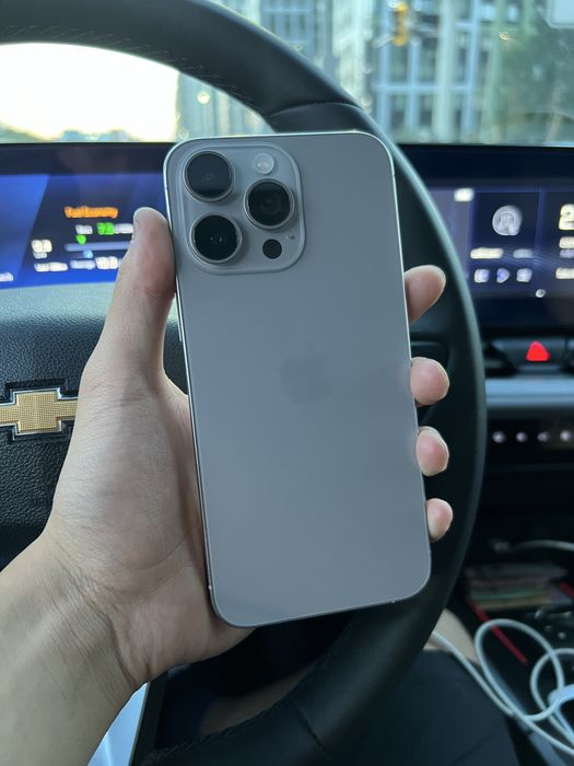 iPhone 15 pro max esim 256гб