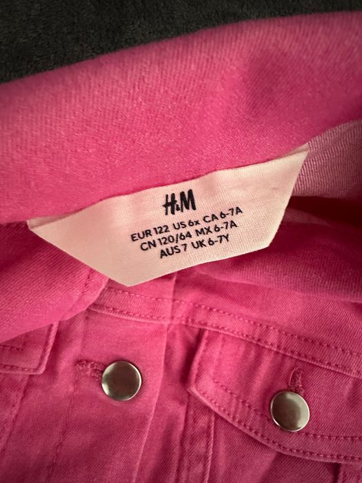 Set pentru fete: geacă din denim roz si blugi. 122cm, 6-7 ani