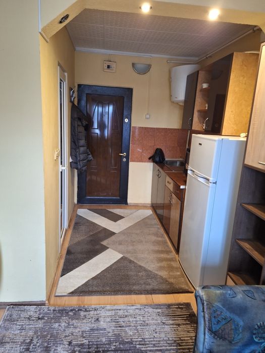 Închiriez garsoniera Micro 17