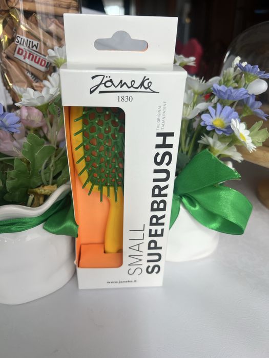 Масажная расческа Janeke