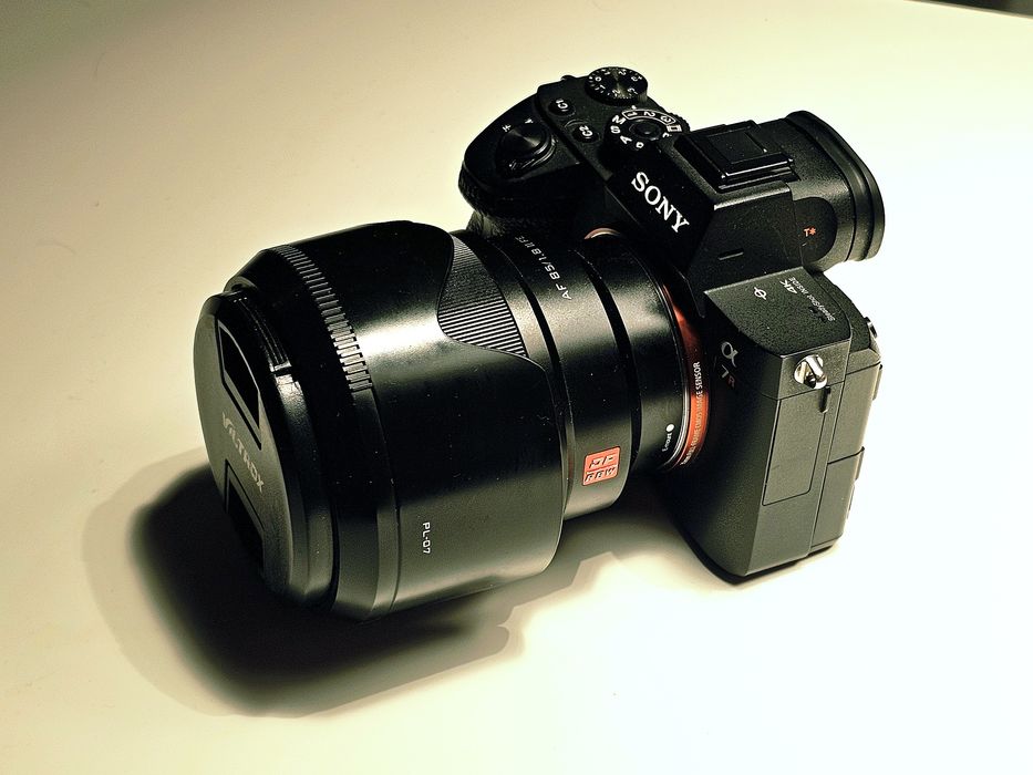 Продавам тяло Sony A7R 3