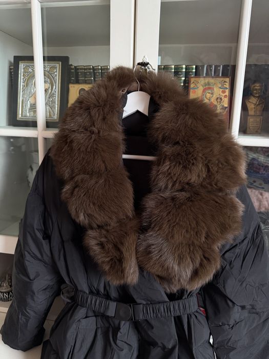 Geaca cu guler de blana naturala