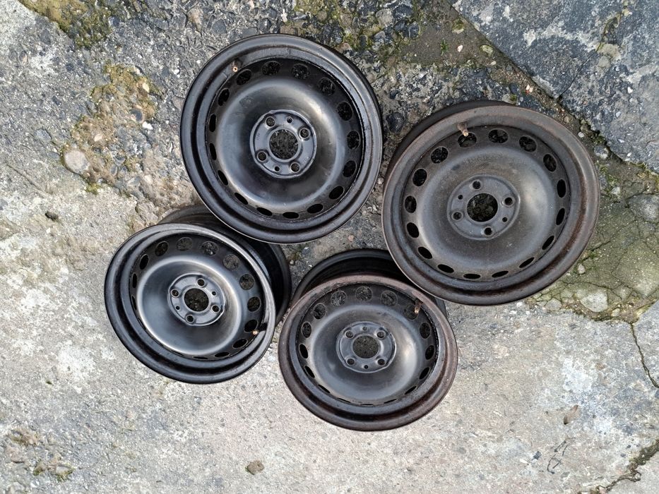 Jante tablă r14 Fiat Punto.