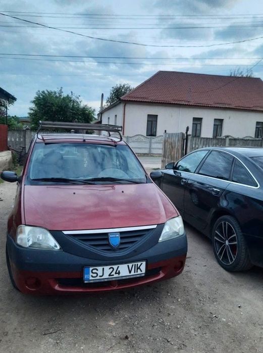 Vând Dacia logan