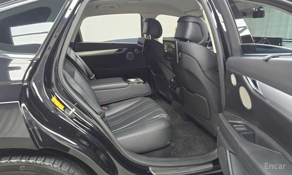 Genesis Electrified G80 e-AWD