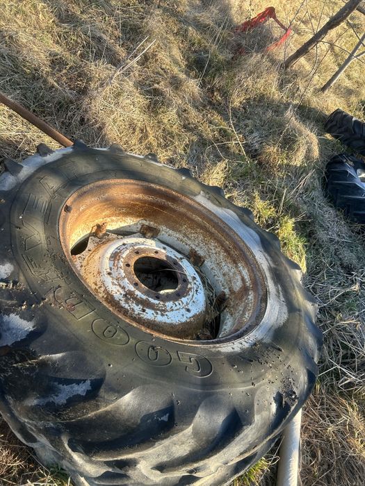 Roti 16,9 r 34 tractor renault international u650 fendt