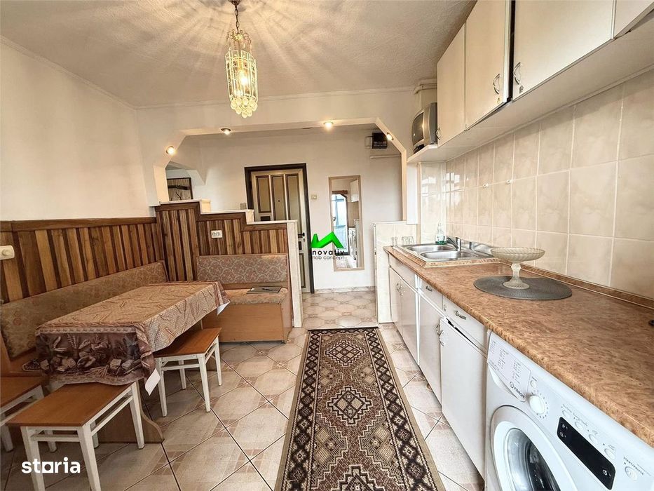 Apartament de vanzare 2 camere pivnita Sibiu Vasile Aaron