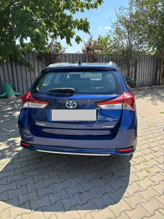 Toyota Auris Hybrid