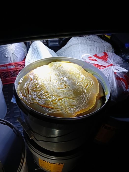 Продам литол (повидло светлое)