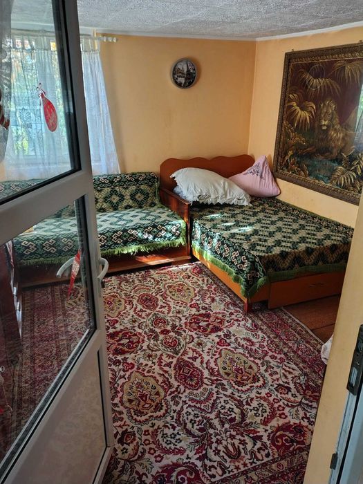 Casa si teren intravilan 3700mp in comuna Singureni, Giurgiu