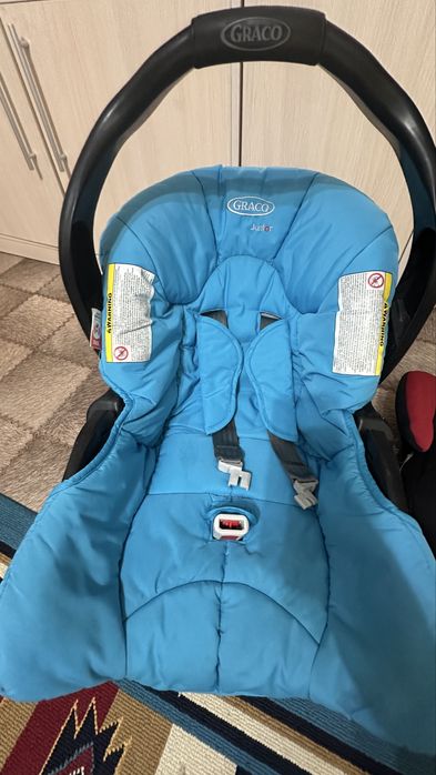 Детское автокресла 2 шт