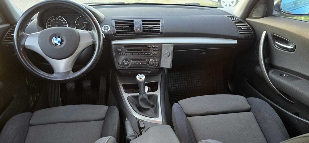 BMW Seria 1 118d
