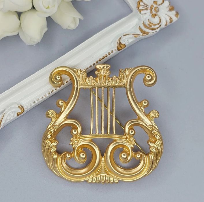 Броши на тему Музыка!