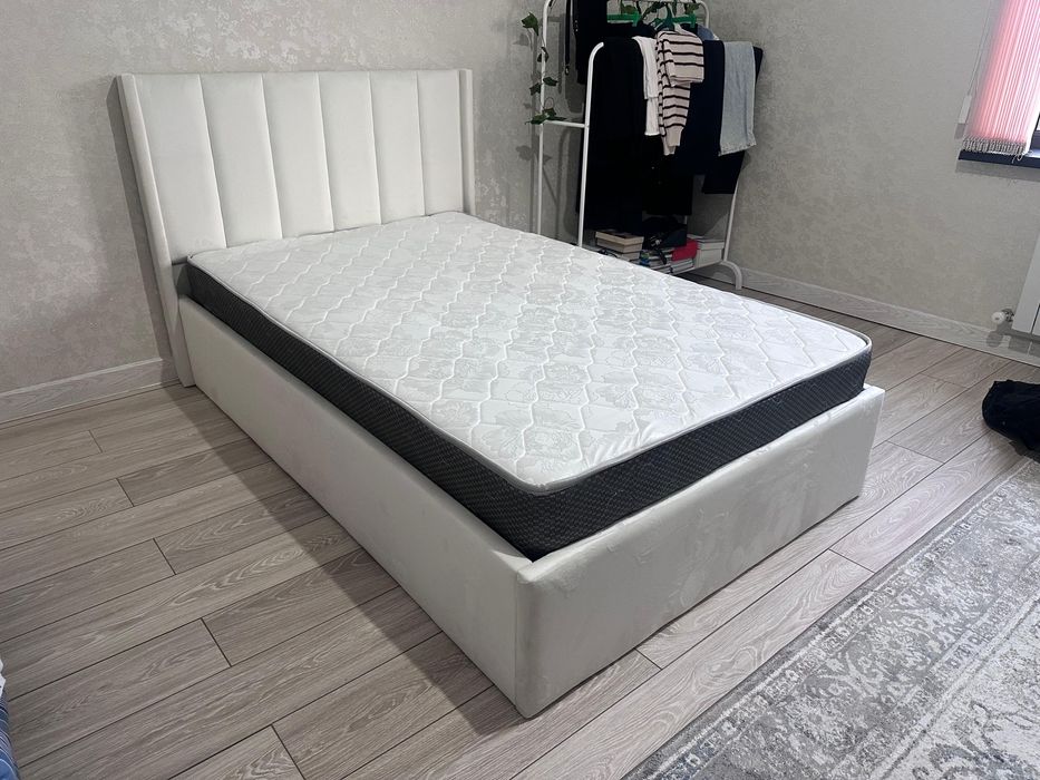 Кровать полуторка 120/200