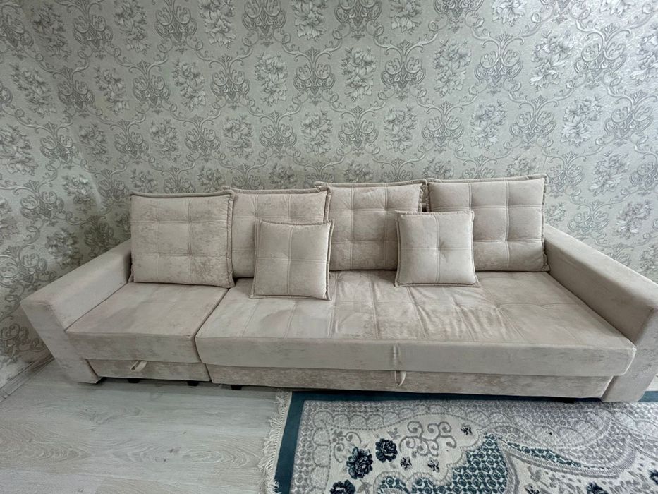 Продам диван срочно