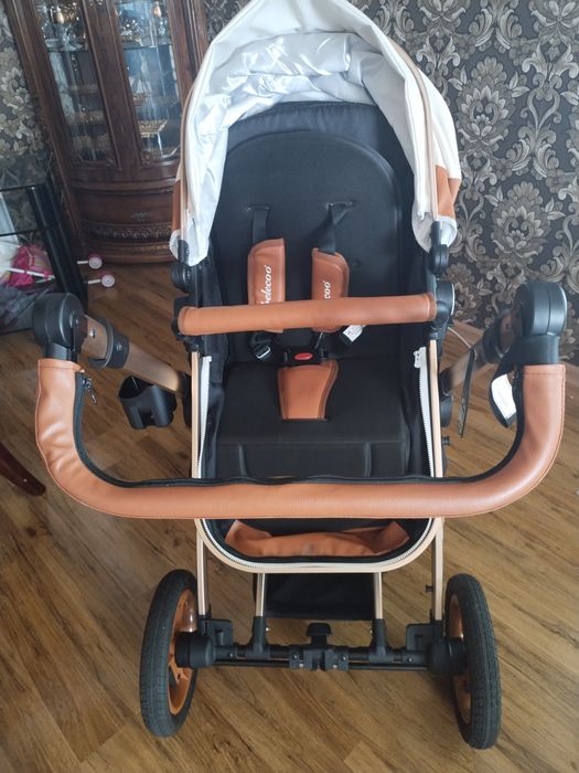Продам коляску-трансформер с автолюлькой Belecoo
