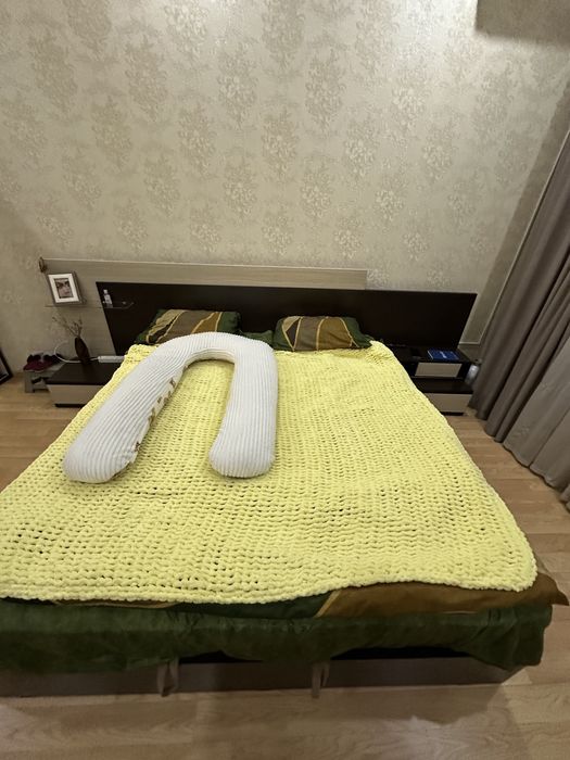 Продаю кровать и шкаф