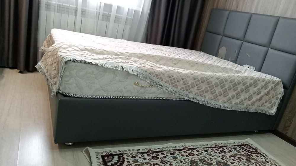 Спальный Кровать