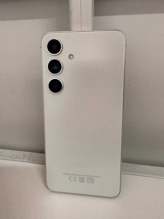 Samsung Galaxy S24. 128гб. (Кентау) лот 922478