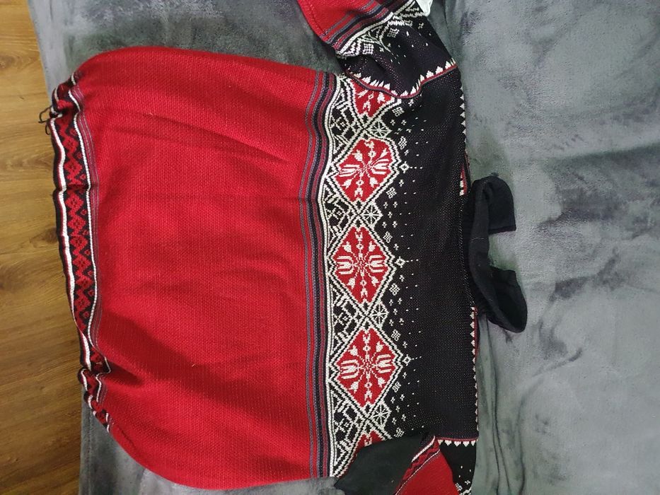 blugi și pluovor