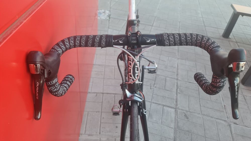 Фокус Изалко Карбон. Шосейка  Дура ейс 2х10 М разм.  Почти нов.