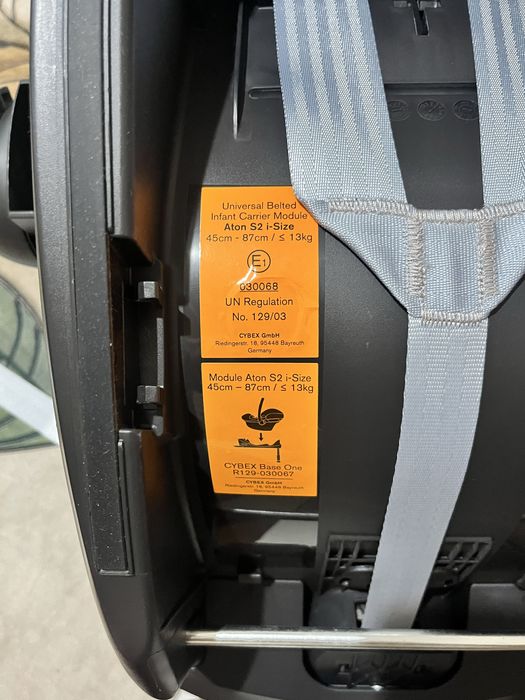 Детски кош Cybex Aton S2 i-Size