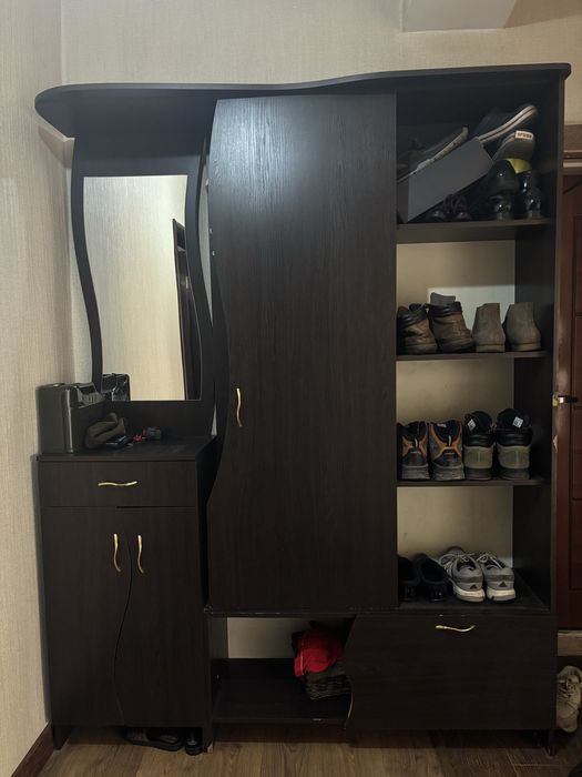 шкаф для прихожей