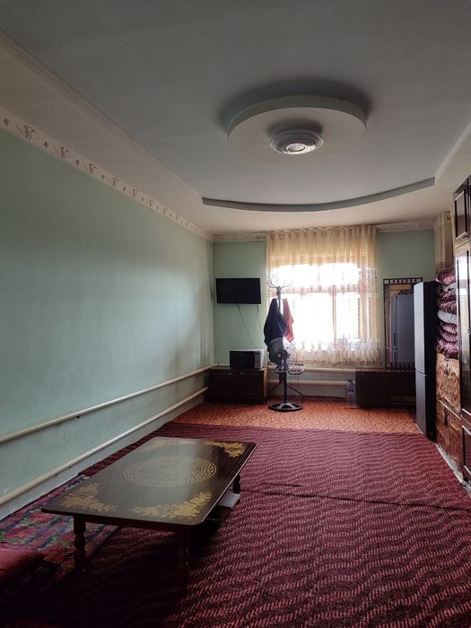 Hovli uy kvartira ga almashiladi kotta hovli 6 sotix yandi qurilgan