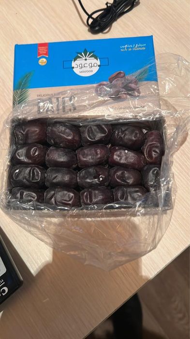 Ассалаумағалейкум! Оптовы бағада құрмалар бар көп мөлшерде