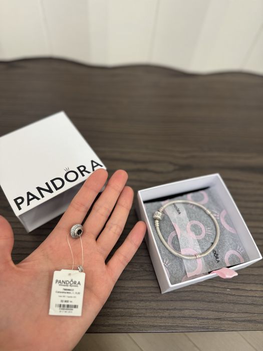 Продам браслет Pandora