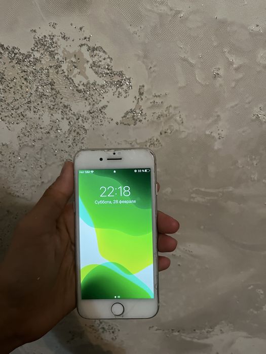 IPhone 8 64 гб белый цвет