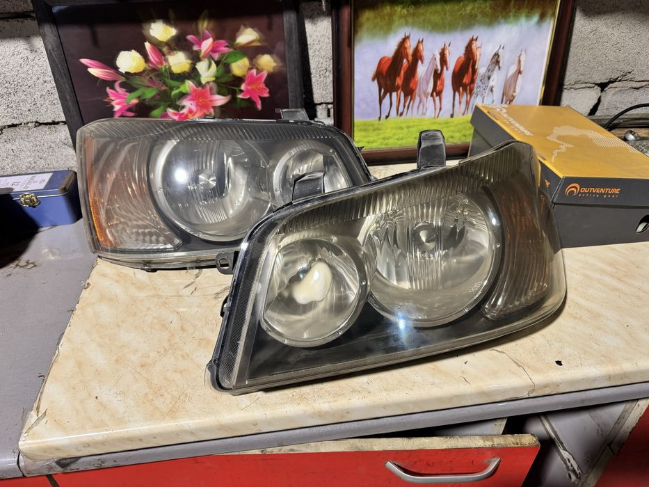 Фары toyota highlander xu20