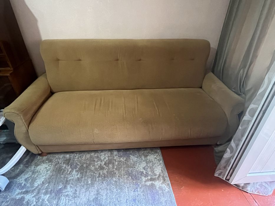 Диван советского производства