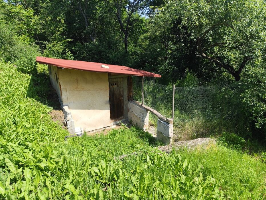 Продава се Къща в с. Пищане, Област София-област - 129 кв.м за 481 €/кв.м - Снимка #16