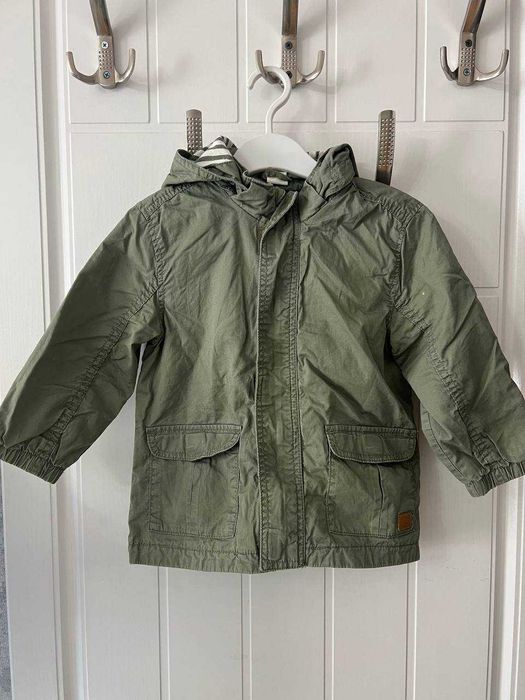 Легкая демисезонная куртка