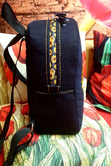 Дамска раница и чанта от дънков плат