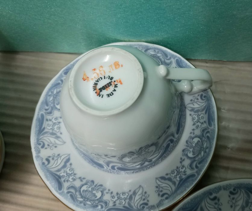 Сервиз за чай / кафе с 15 части, Български порцелан от ИЗИДА