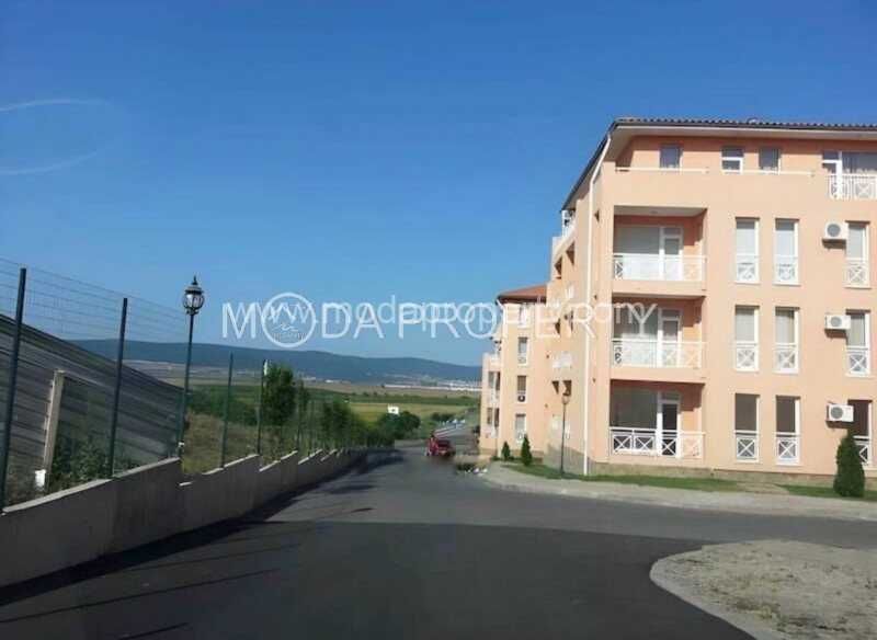 Продава се Едностаен апартамент в к.к. Слънчев бряг - 32 кв.м за 718 €/кв.м - Снимка #3