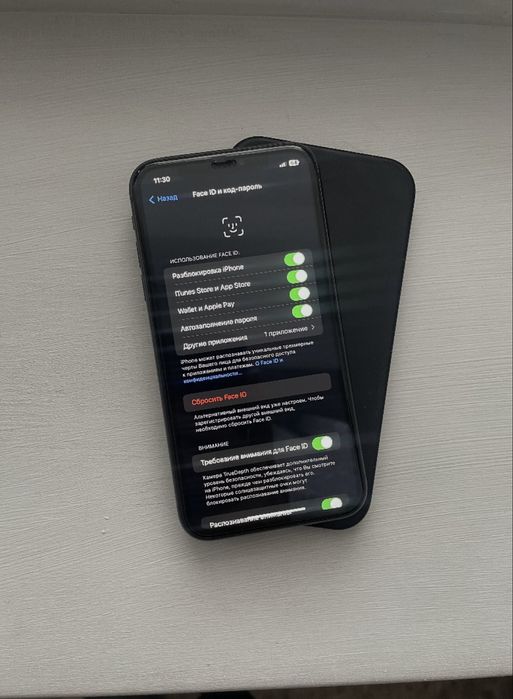 Iphone 11 64 гб черный с коробкой