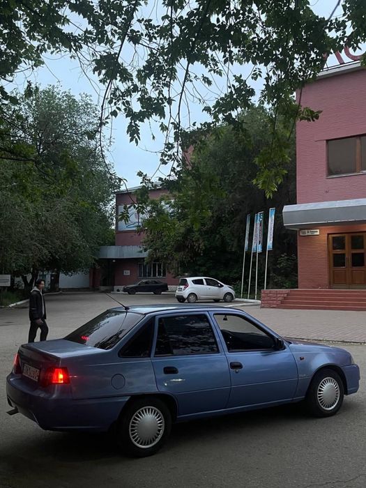 Срочно продам Daewoo Nexia 2