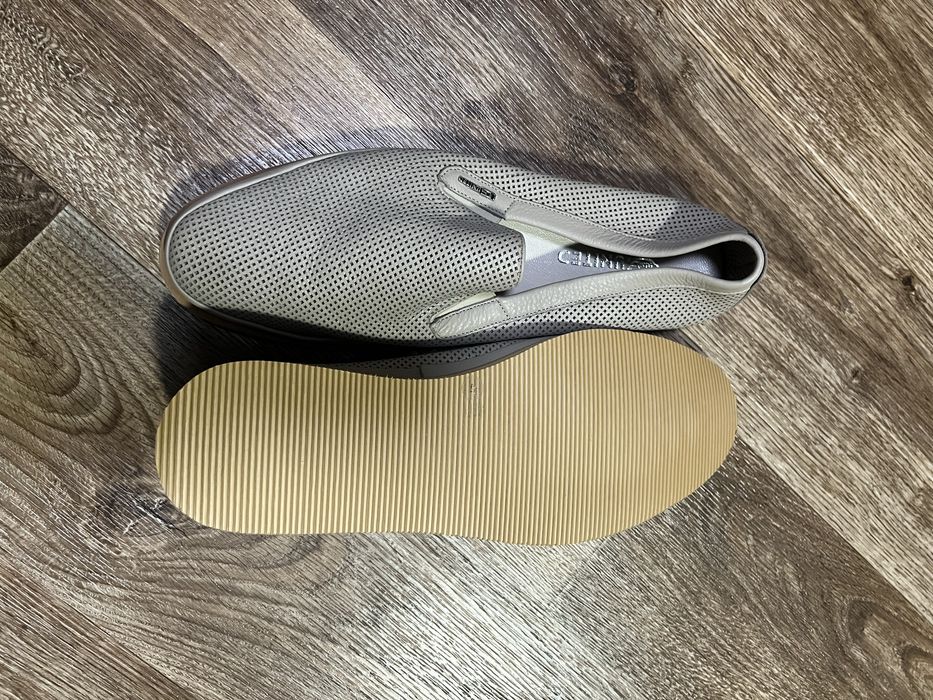 Продам мокасины  великаны