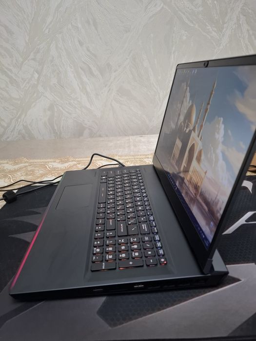 Srochno Ideal MSI Raider GE76 12UE