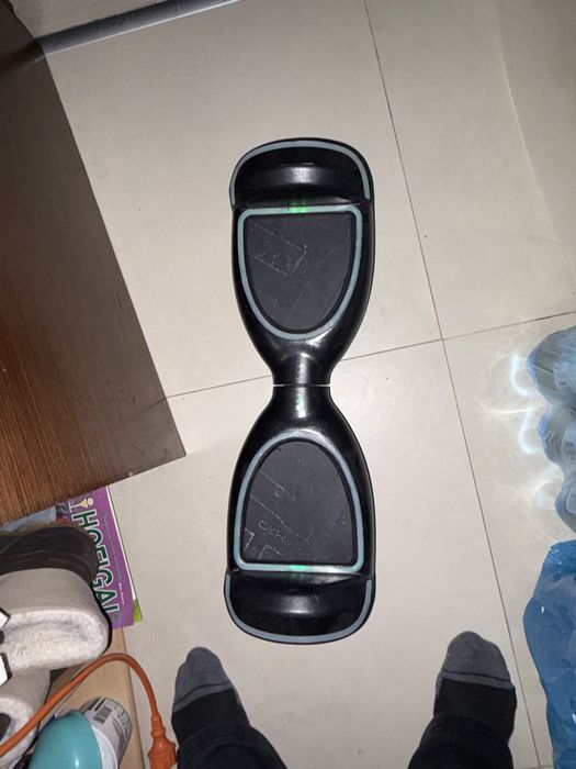 Hoverboard negru cu lumini