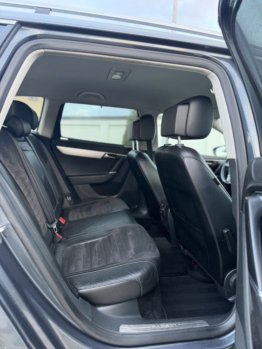 Volkswagen Passat B7 2.0 TDI 140CP 2012
