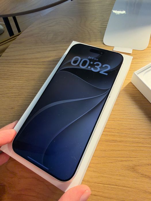Iphone 17 pro max 256 silver