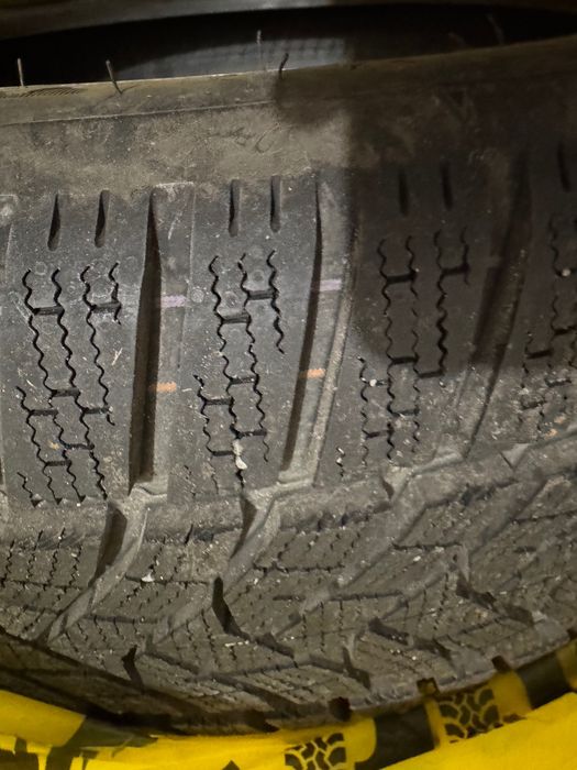 Зимни гуми Dunlop 225/45R/18