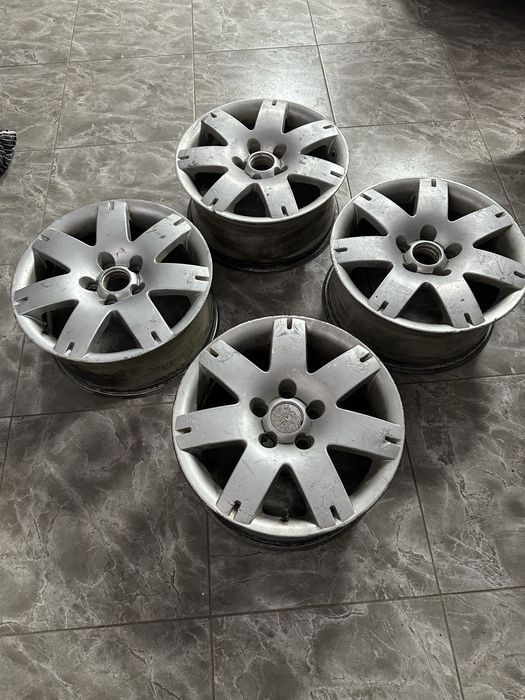 Продам диски R16