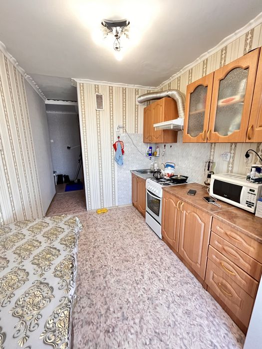 3 комнатная, мкр. Центральный 52