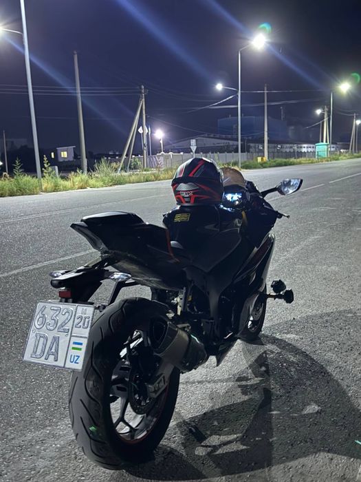 Yamaha r6 400cc replica