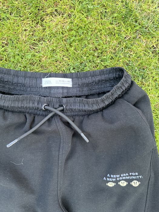 Vand pantaloni zara 11-12 ani